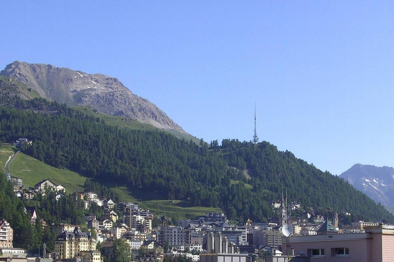 Direkt Am - Aussicht - Balkon - Tg-stellplatz St. Moritz